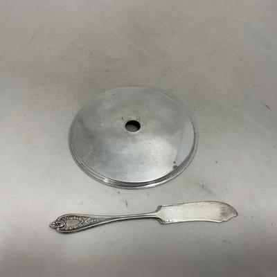 -153- Metal with Designed Rim | Butter Insert | Serving Knife | Covered Butter Dish