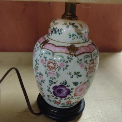 Chinoiserie Ceramic Table Lamp