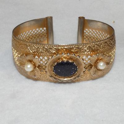 Gold Tone Filagree Cuff Bracelet, Speckled Stone w/Pearl accents