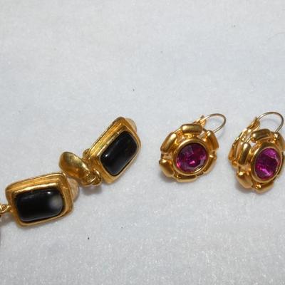 Gold Tone Black & Hot Pink Earrings