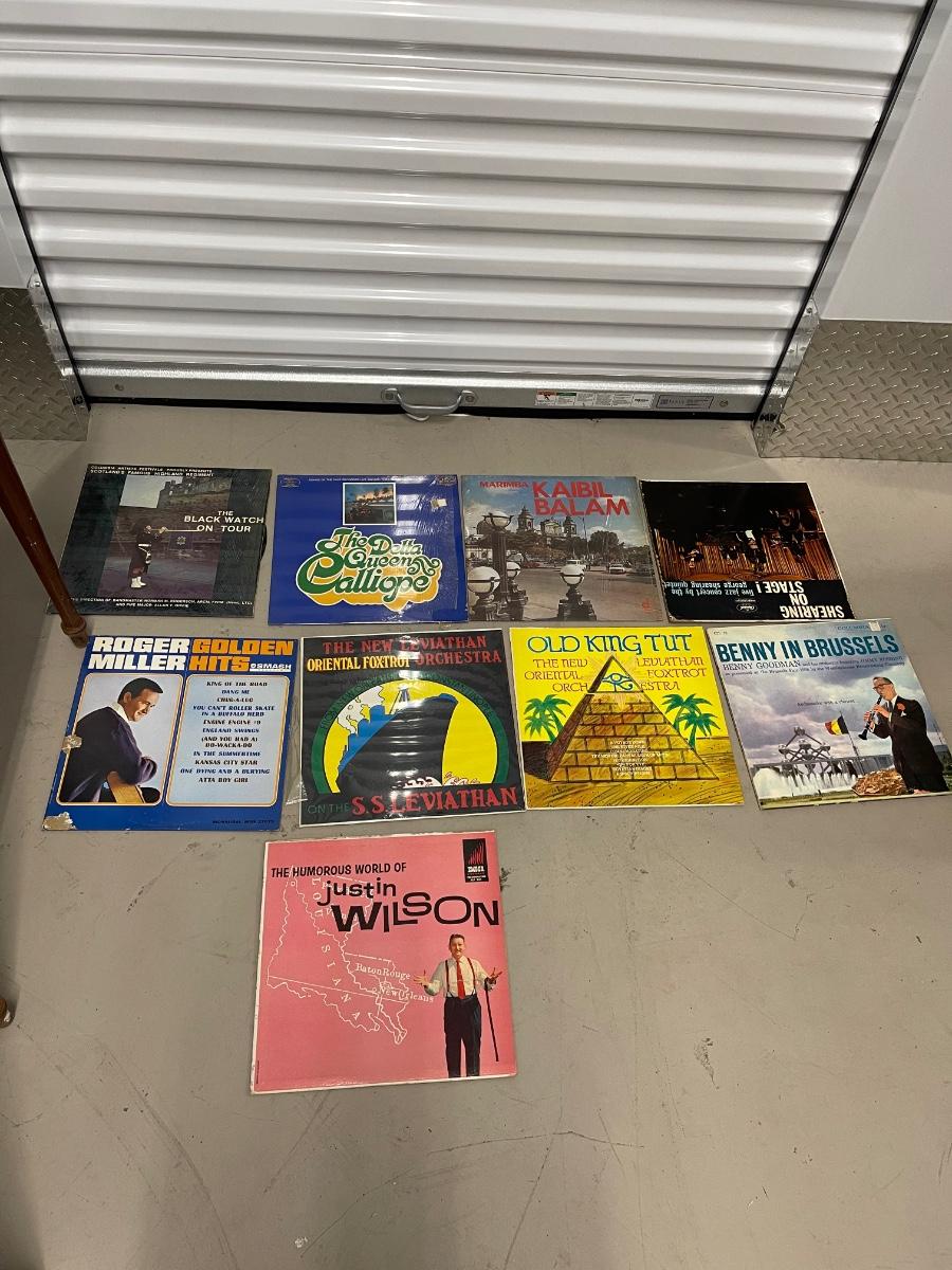 Lot of 9 vintage albums