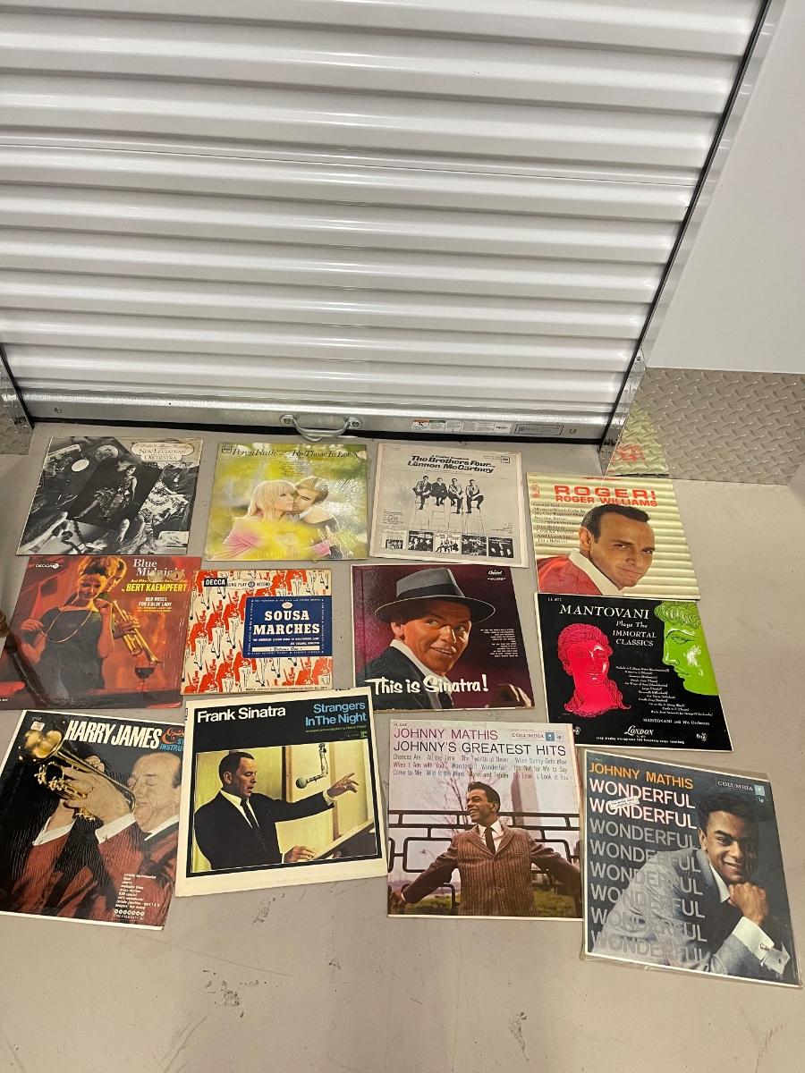 Lot of 12 vintage albums