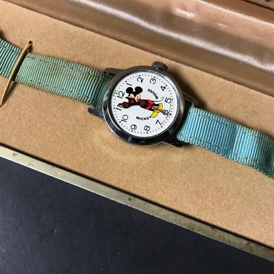 MICKEY MOUSE WATCH