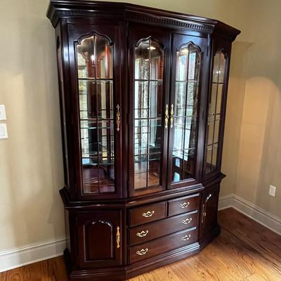 THOMASVILLE ~ Two Piece ~ Mirrored  Lighted China Cabinet