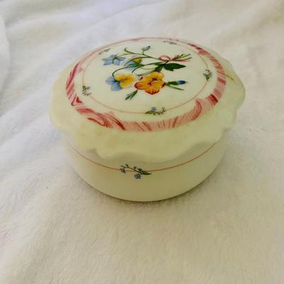 Collection of Jewelry and Trinket Boxes (LR-SL)