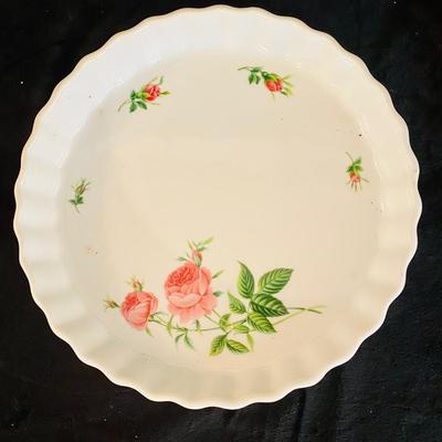 Ceramic Pie/Quiche Dishes and Platters (LR-SL)