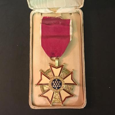 MEDAL LOT