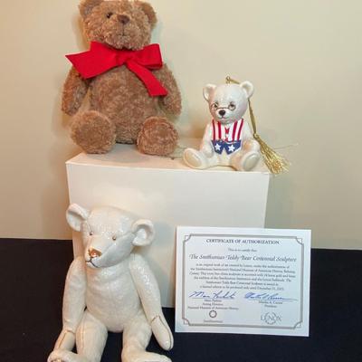 LOT 49: Lenox Smithsonian Teddy Bear Centennial Sculpture & Teddy's 100 Anniversary