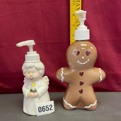 Soap dispenser