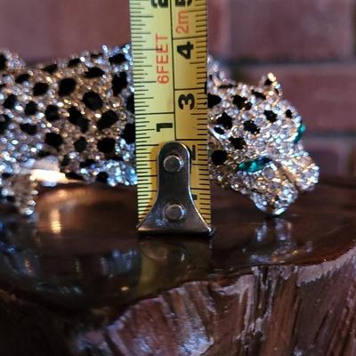 Lot 55: Crystal & Enamel Jaguar Hinged Bracelet