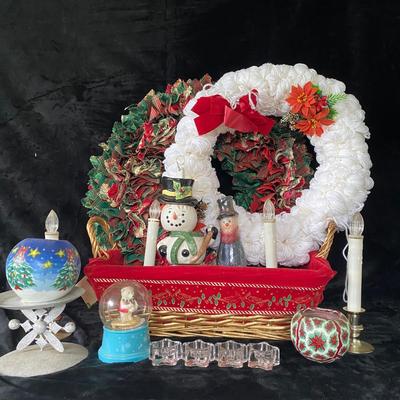 Xmas Candles and Wreaths (FR-EJ)