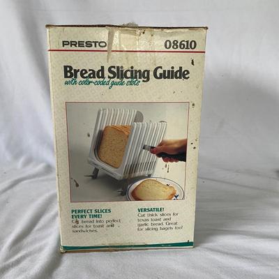 Cooks Breadmaker and Presto Bread Slicing Guilde  (FR-EJ)