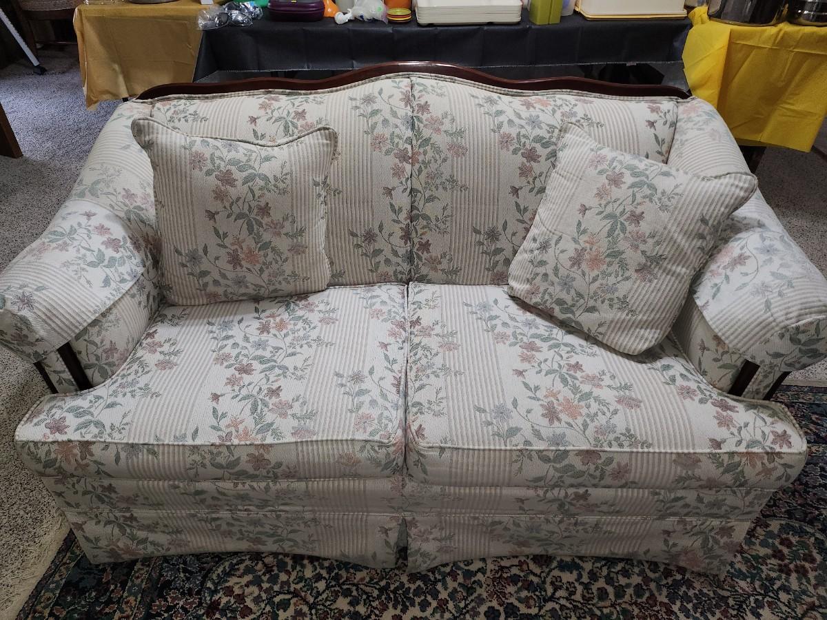 Broyhill Loveseat