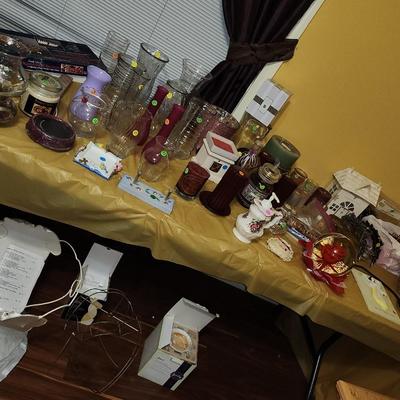 Scentsy, vases, candles and more