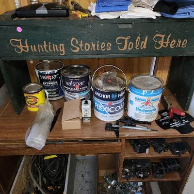 Desk, Hunting bench, paint and more