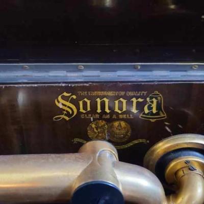 Sonora 1920's Victrola