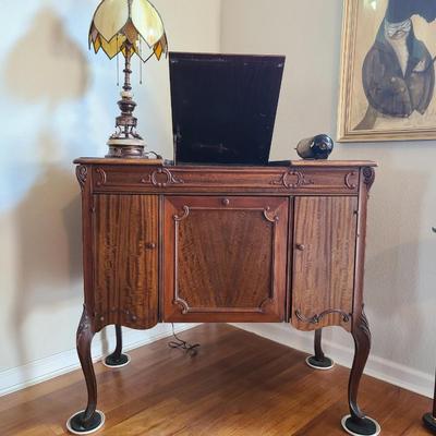 Sonora 1920's Victrola
