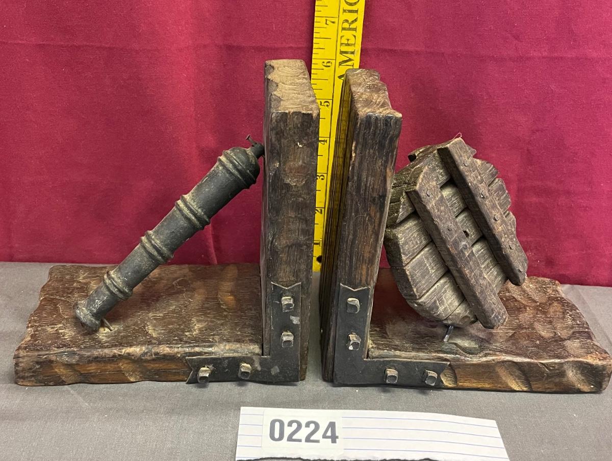 Vintage pirate bookends