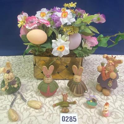 Easter Decor