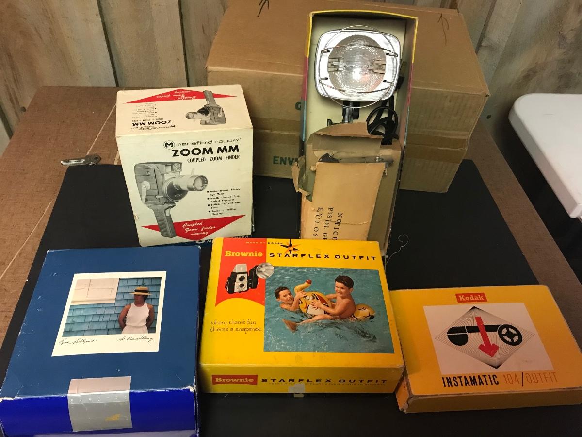 VINTAGE CAMERA LOT