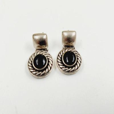 BEAUTIFUL. 925 SILVER SQUARE & BLACK ONYX EARRINGS