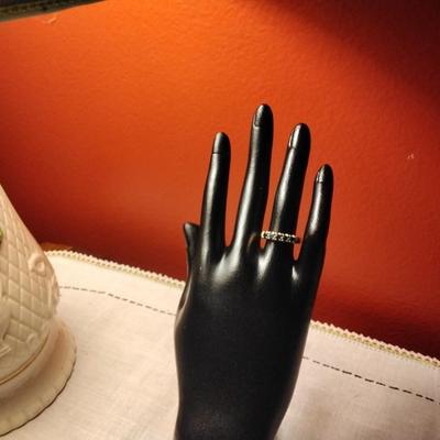 Mesmerizing Vintage 14 kyg Blue Sapphire Ring Sz. 6.50