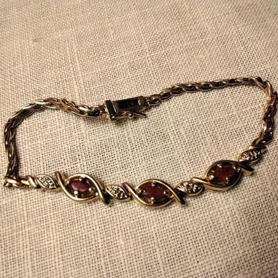 ROSS SIMONS Ruby & Diamond 7" Tennis Bracelet