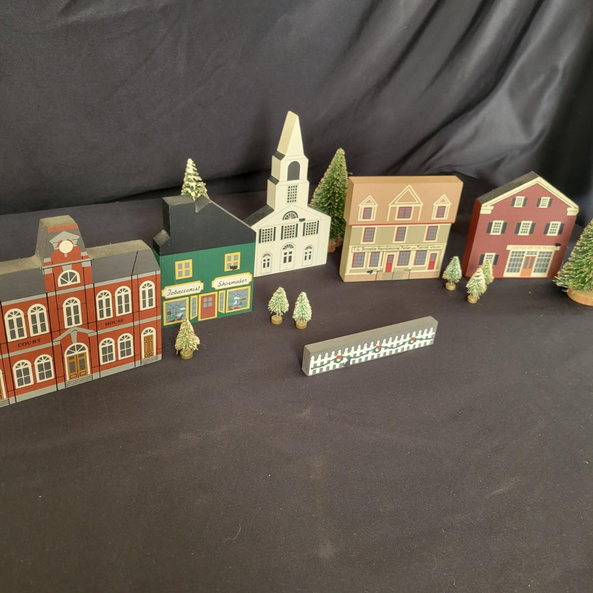 The Cat's Meow Village Pieces and More (LRDW)