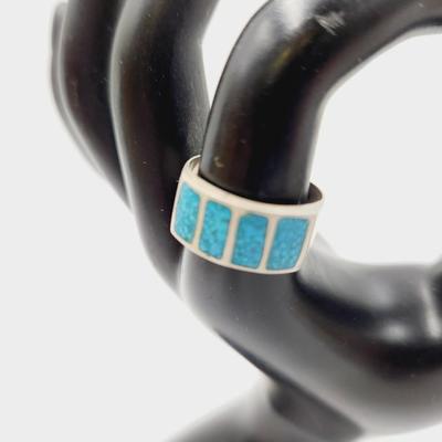 . 925 SILVER & TURQUOISE RING SIZE 9.5