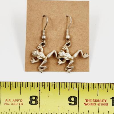 . 925 HANGING FROG EARRINGS