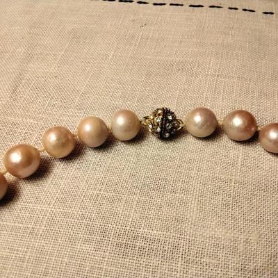 Big Beautiful Mauve 10 mm 18" Pearl Necklace With Stunning Magnetic Clasp