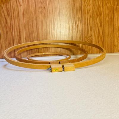 Embroidery Hoops    (CR - RH)