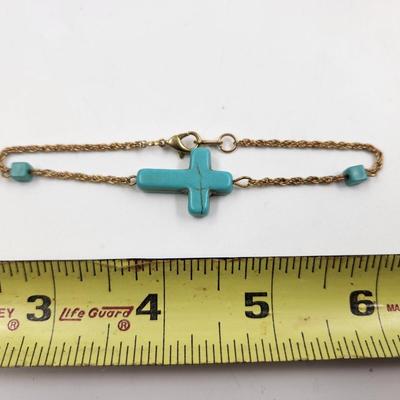 HAND CRAFTED TURQUOISE BRACELET