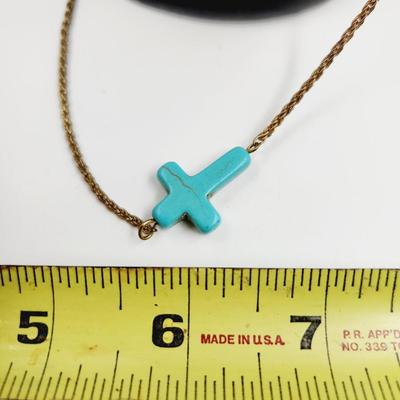 HAND CRAFTED TURQUOISE NECKLACE