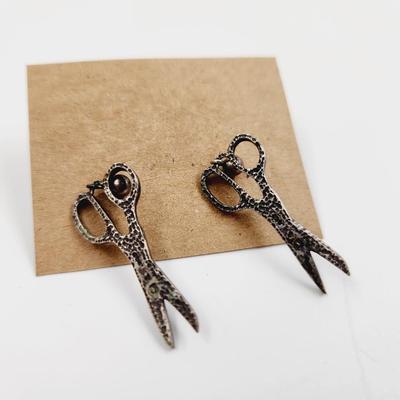 .925 SILVER CUTE SCISSOR EARRINGS