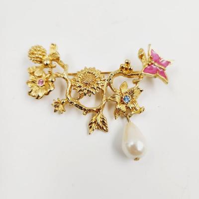 GARDEN OF EDEN AVON BROOCH