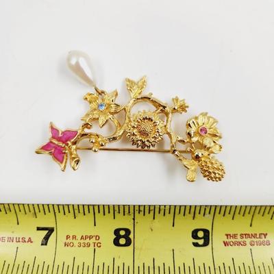 GARDEN OF EDEN AVON BROOCH