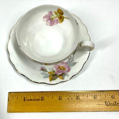 Ohata China Occupied Japan flower patterned tea cup and saucer