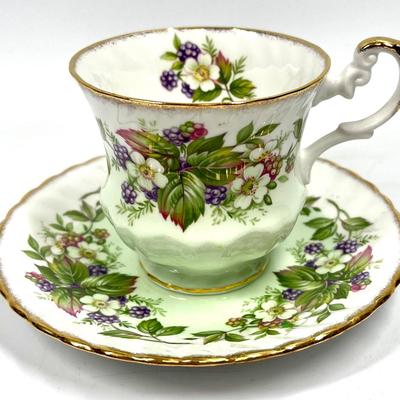 Rosina Wild Flowers England green flower and berries pattern tea cup and saucer
