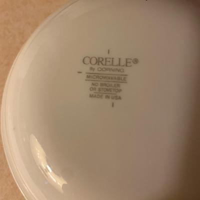 Corelle dish set