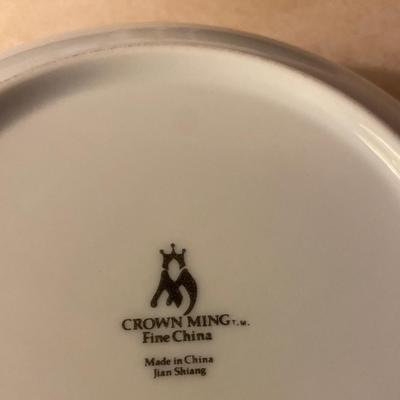 Crown Ming China Set