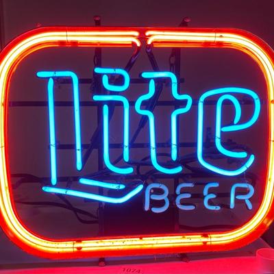 Lite Beer Sign
