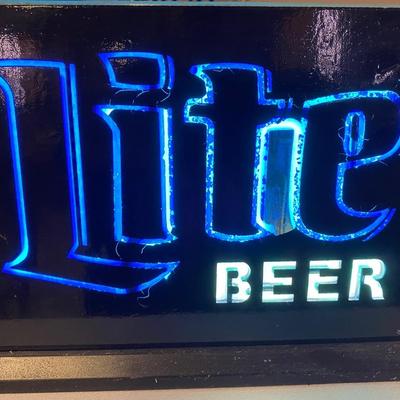 Lite Beer Sign