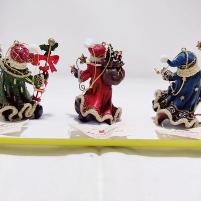 TERRIFIC HOME INTERIORS 3 PC HOLIDAY SANTA ORNAMENTS SET