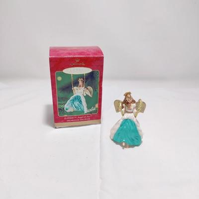 2000 BARBIE ANGEL OF JOY HALLMARK KEEPSAKE ORNAMENT