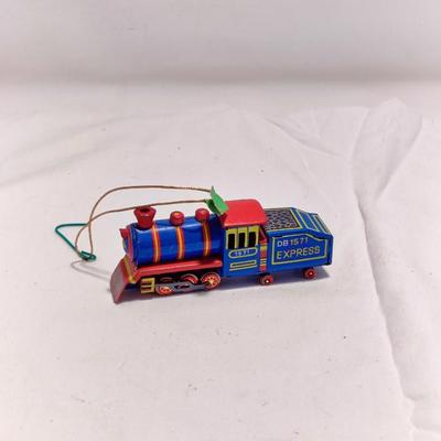 VINTAGE SCHYLLING DB EXPRESS STEAM TRAIN TIN TOY ORNAMENT