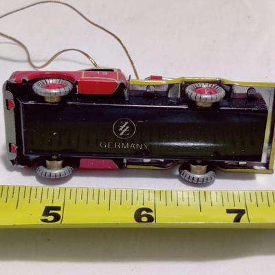 VINTAGE VOMAG LADDER FIRE TRUCK TIN TOY ORNAMENT