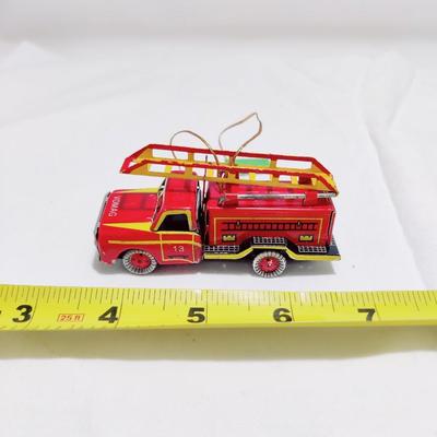 VINTAGE VOMAG LADDER FIRE TRUCK TIN TOY ORNAMENT