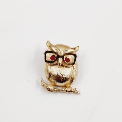 SARAH COVENTRY "PROFESSOR OWL" GOLD TONED BROOCH