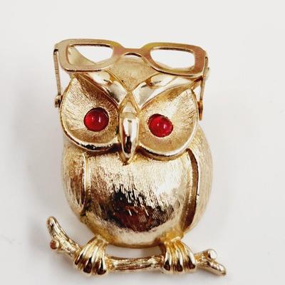 SARAH COVENTRY "PROFESSOR OWL" GOLD TONED BROOCH